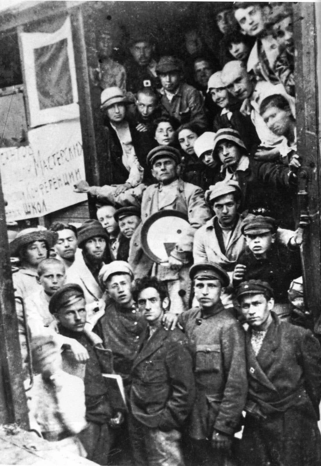 Участники УНОВИС в мастерской